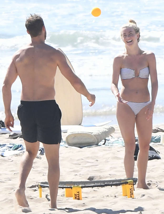 Julianne Hough NSFW