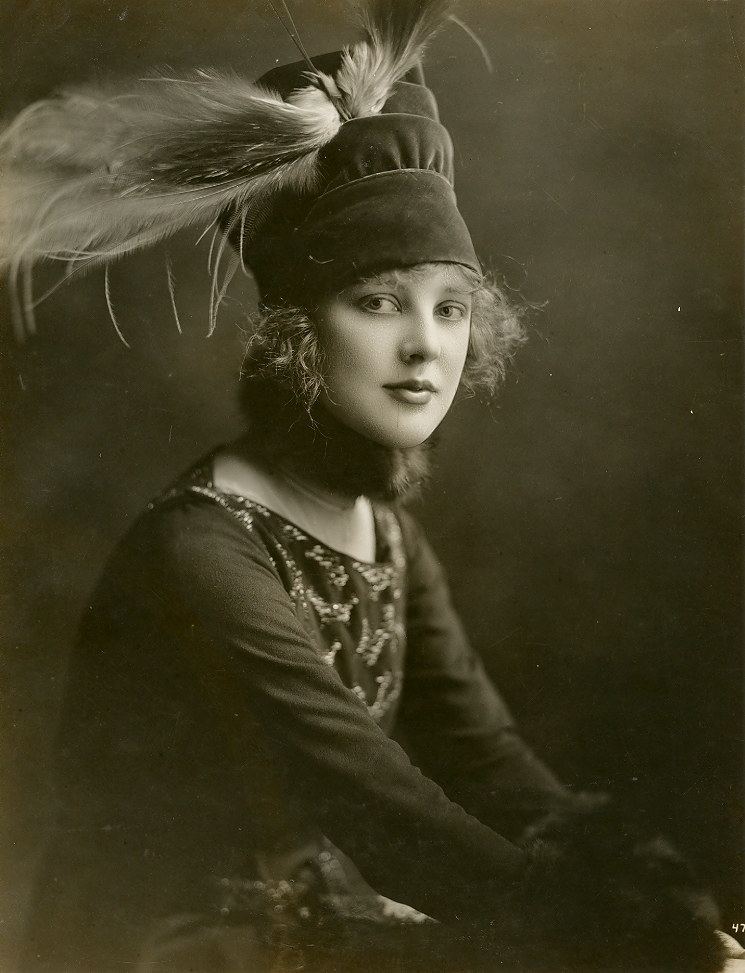 Justine Johnstone Ca 1920 NSF