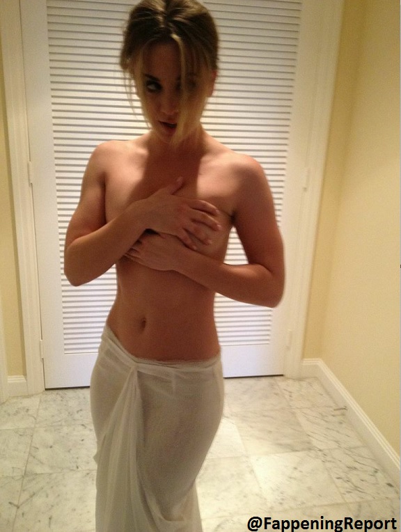 Kaley Cuoco Now Thats A Nice Teaser NSFW