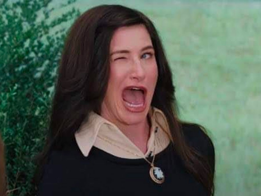 Kathryn Hahn When You Just Pulled Your Dick Out Of Her Mouth And Got Cum In Her Eye NSF