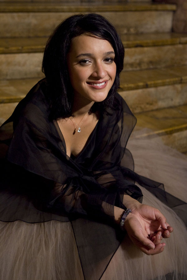 Keisha Castle Hughes NSFW