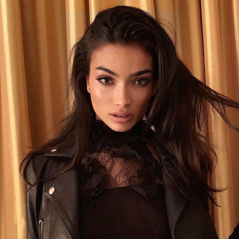 Kelly Gale Nsfw 9 Images