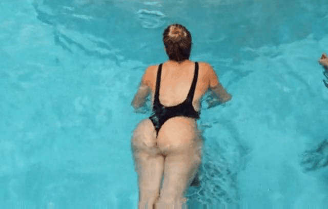 Khloe Kardashian Ass