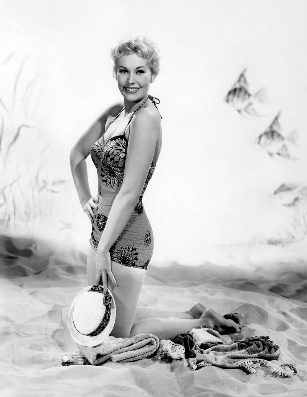 Kim Novak NSFW