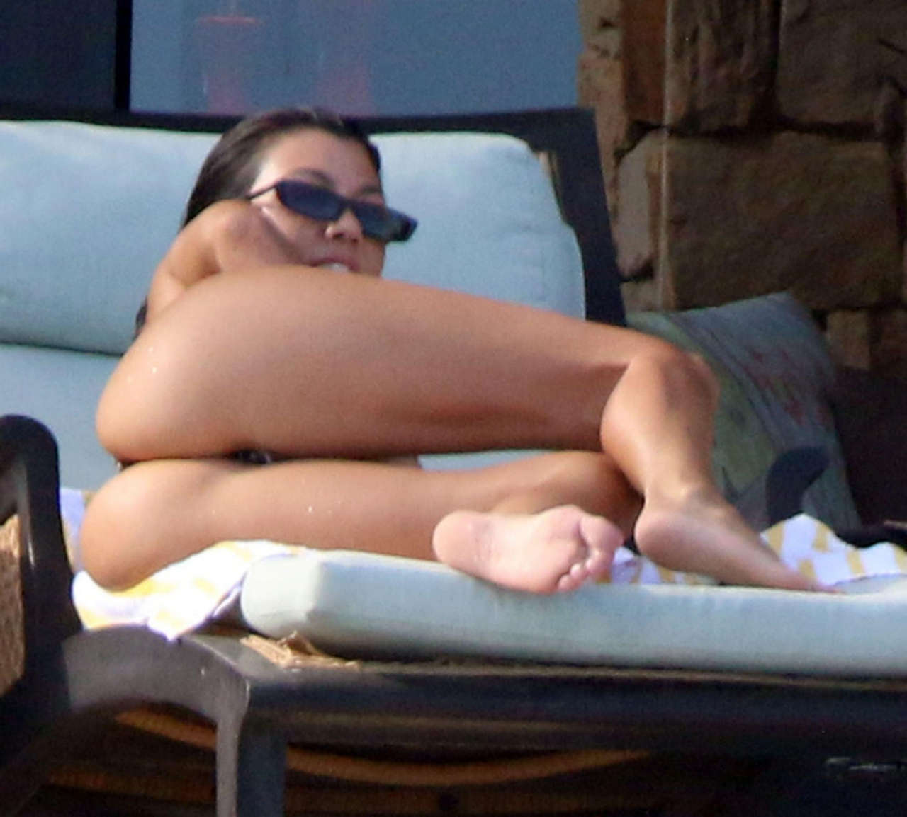 Kourtney Kardashian Ass