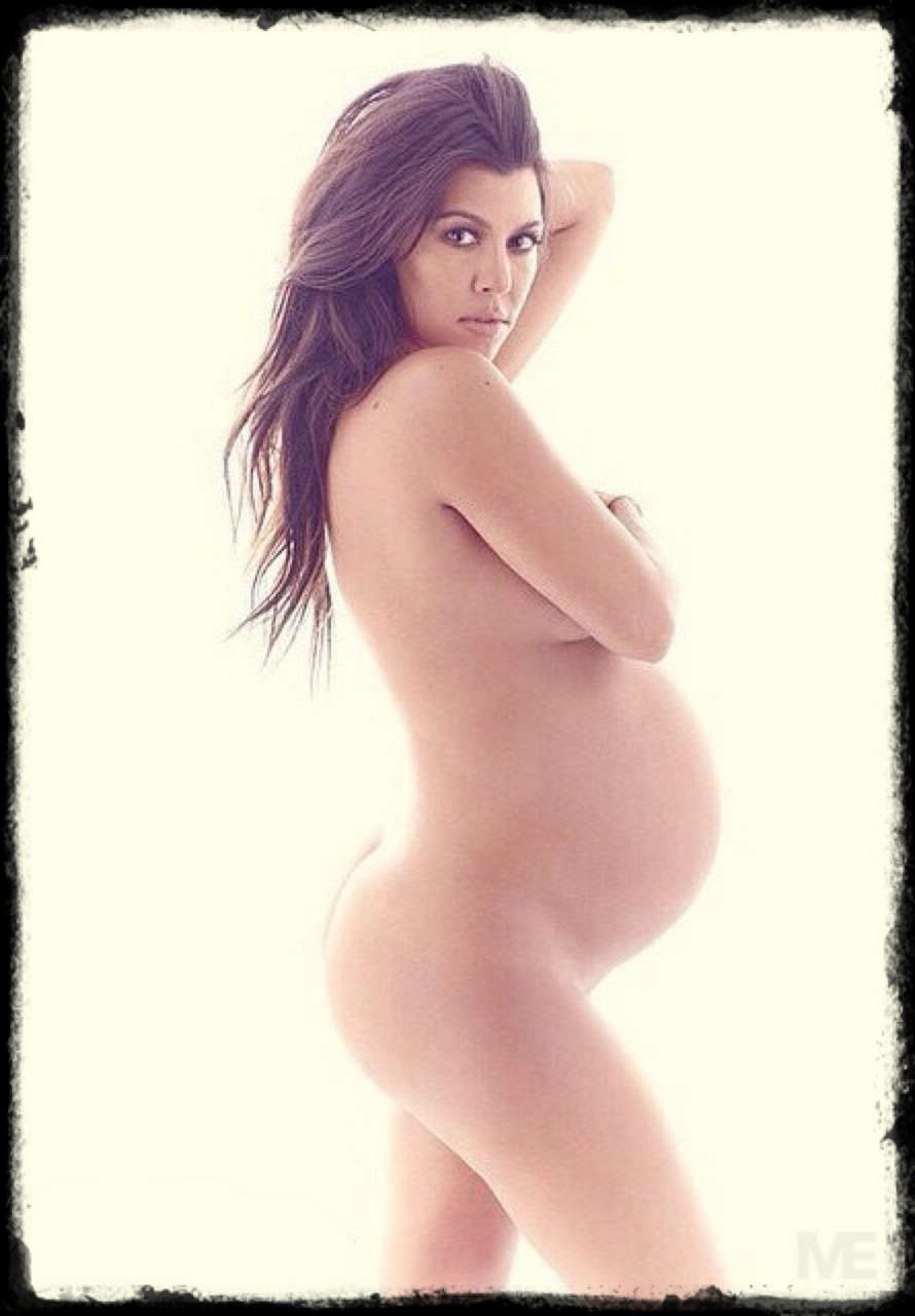 Kourtney Kardashian NSFW NSFW