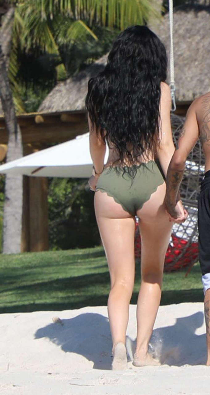 Kylie Jenner Ass