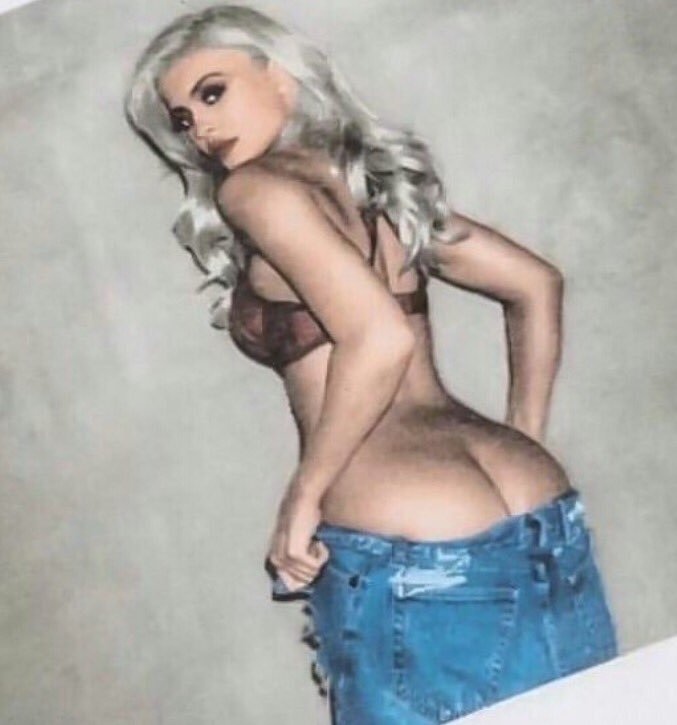 Kylie Jenner Butt Crac