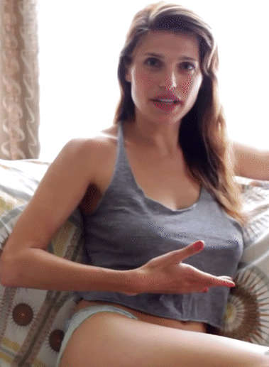 Lake Bell Boobs