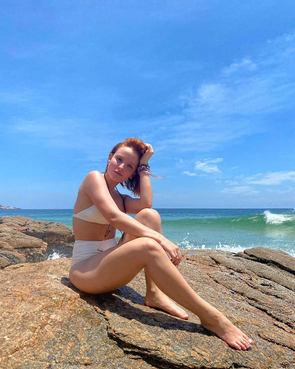 Larissa Manoela De Biquini Na Praia Dez NSFW