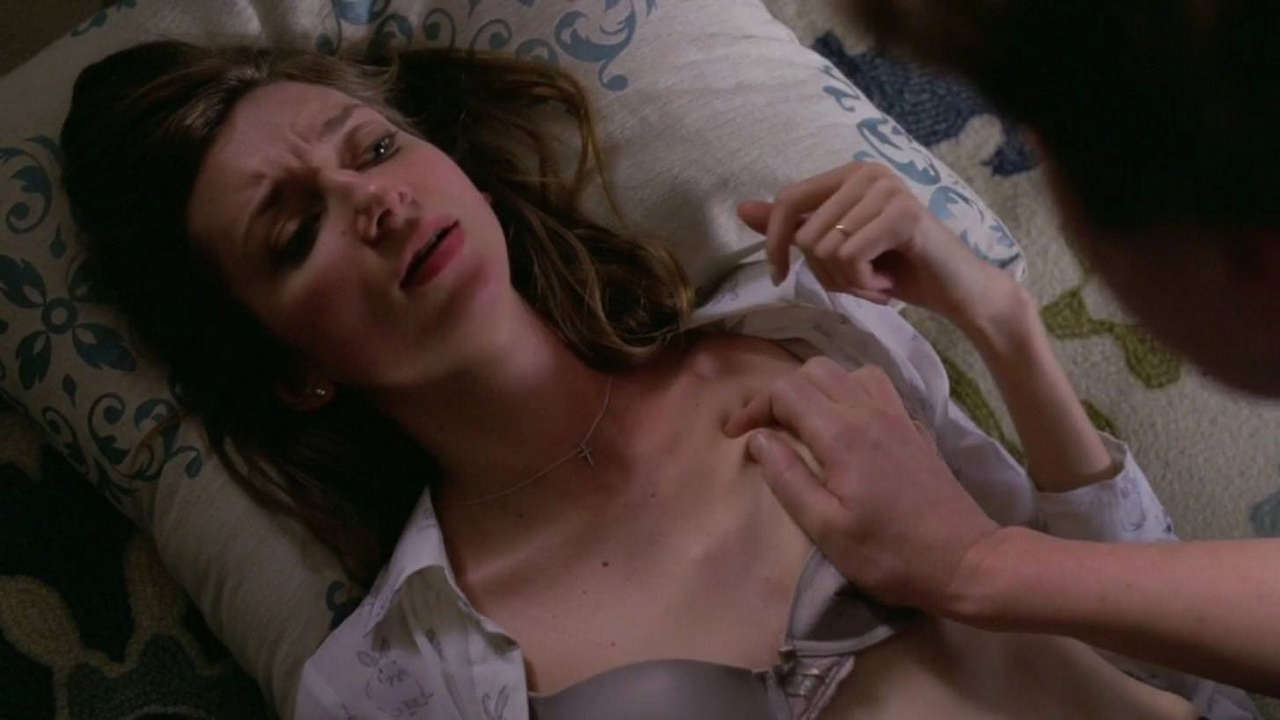 Lauren Lapkus Crashing NSFW