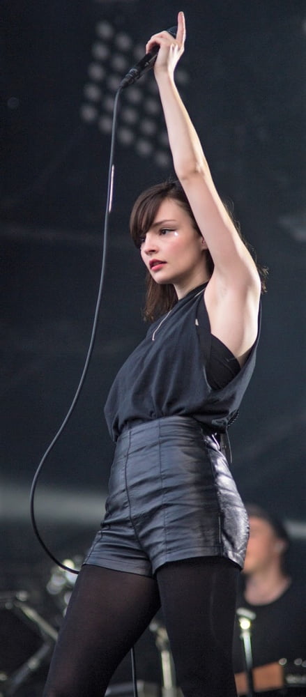 Lauren Mayberry Is Hot