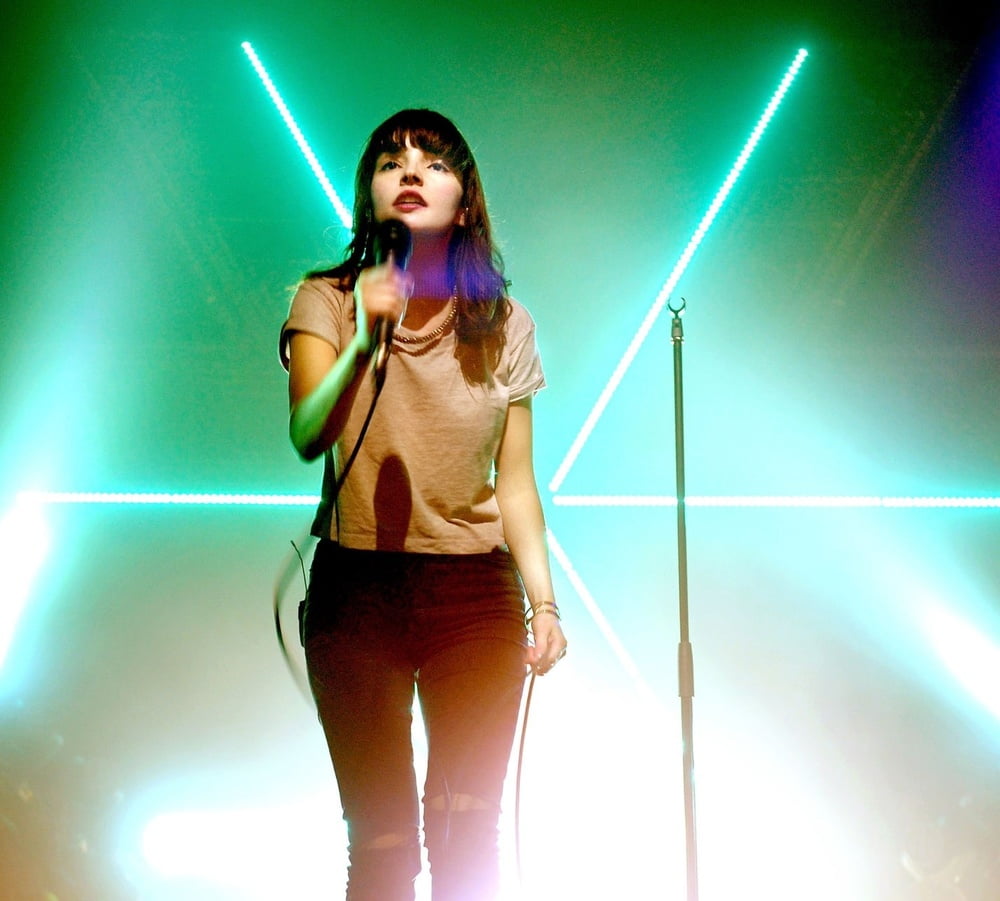 Lauren Mayberry Is Hot