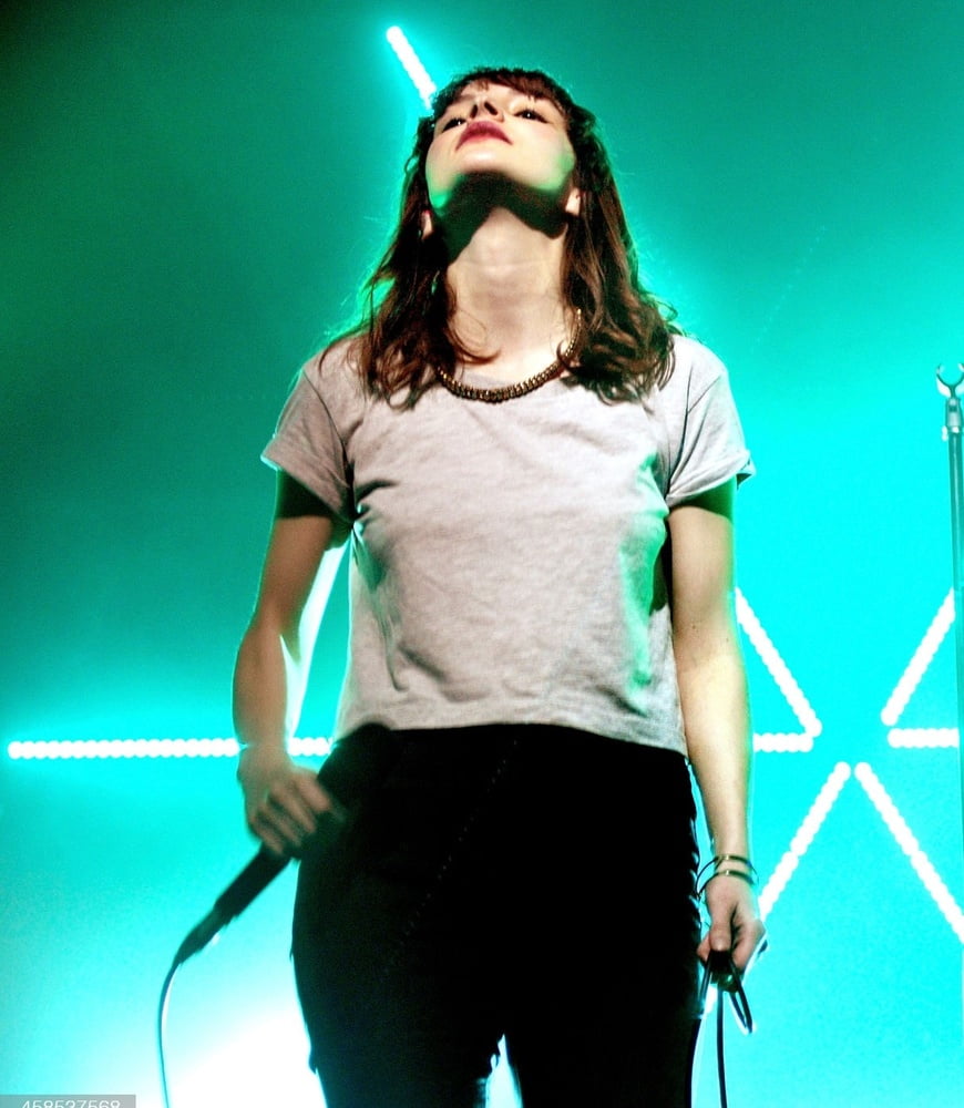 Lauren Mayberry Is Hot