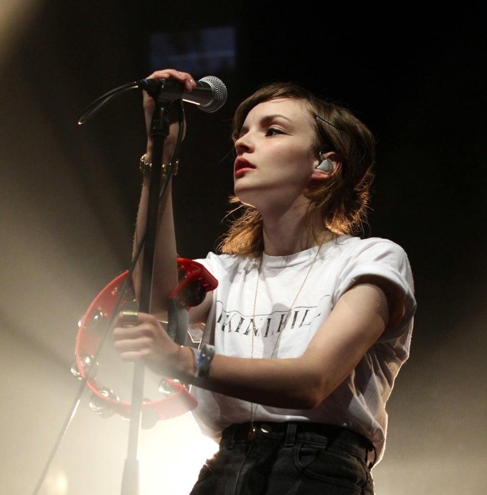 Lauren Mayberry Is Hot