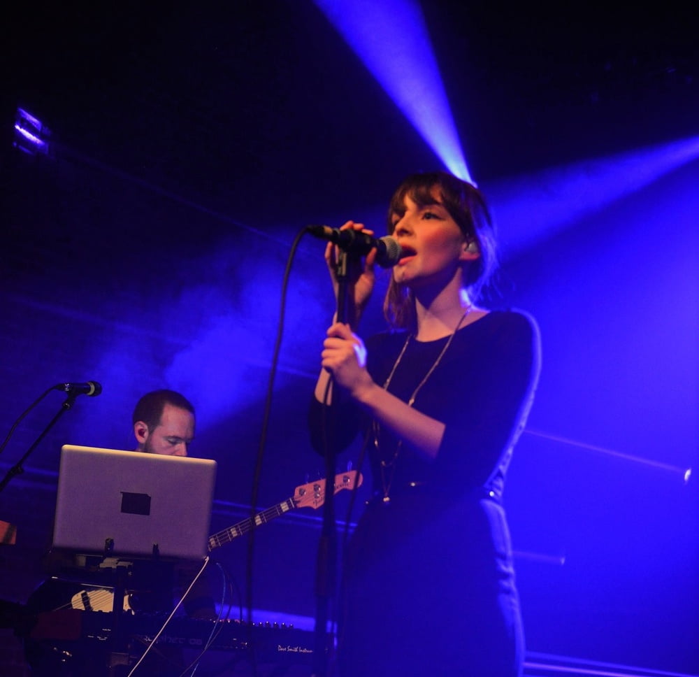 Lauren Mayberry Is Hot