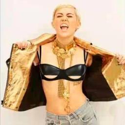 Leaked Topless Miley Cyrus From Maxim Shoot NSFW