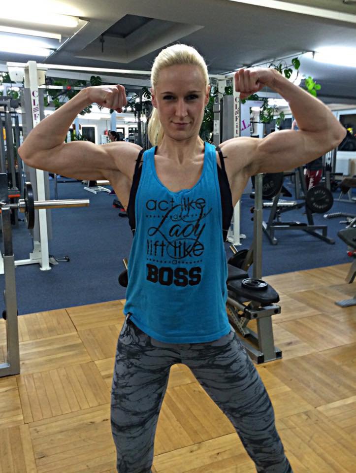 Lena Nikolaus Muscles