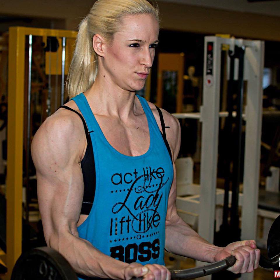 Lena Nikolaus Muscles