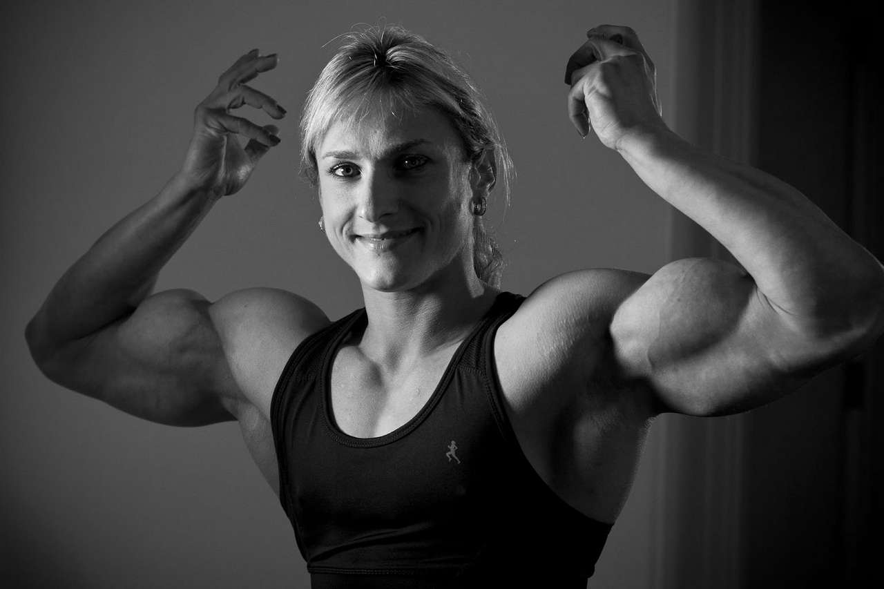 Lenka Ferencukova Muscles