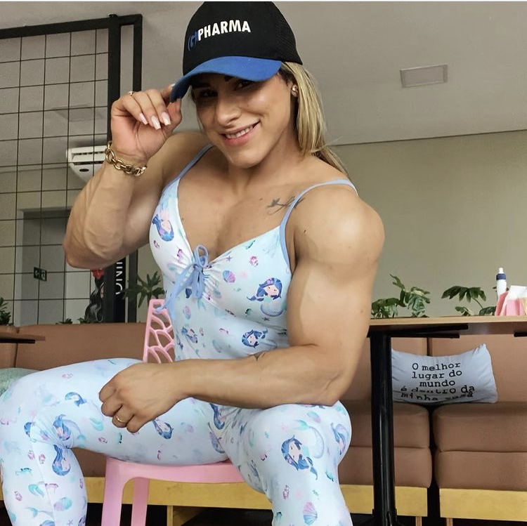 Leyvina Barros Muscles