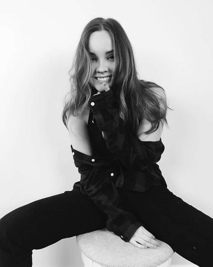 Liana Liberato NSFW