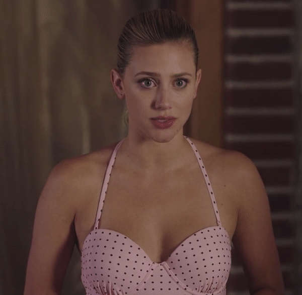 Lili Reinhart NSFW