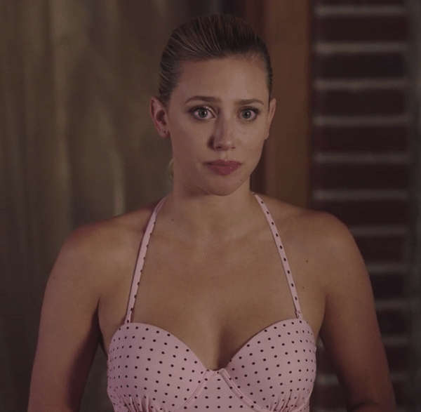 Lili Reinhart NSFW