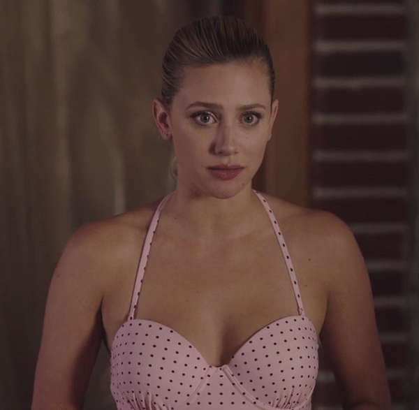 Lili Reinhart NSFW