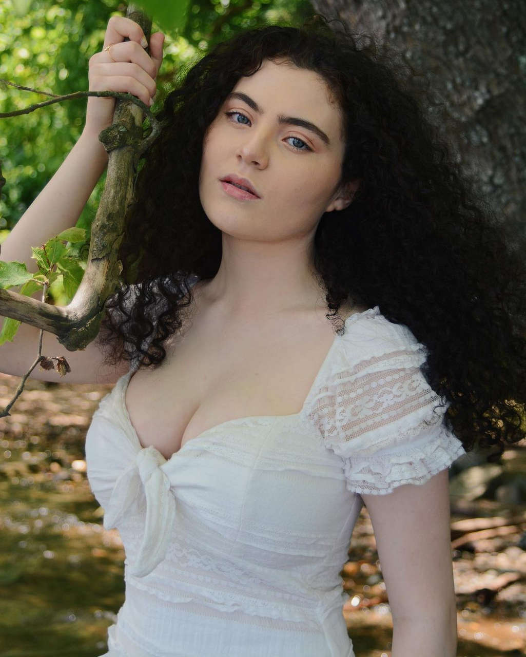 Lilla Crawford Big Tits