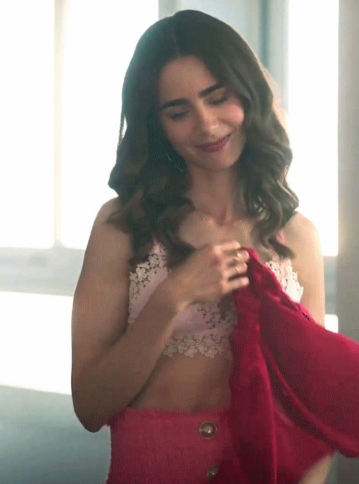 Lilly Collins NSFW