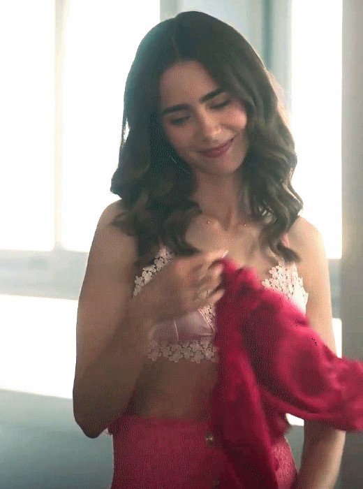 Lilly Collins NSFW