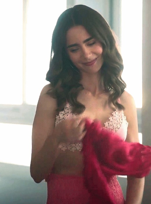 Lilly Collins NSFW