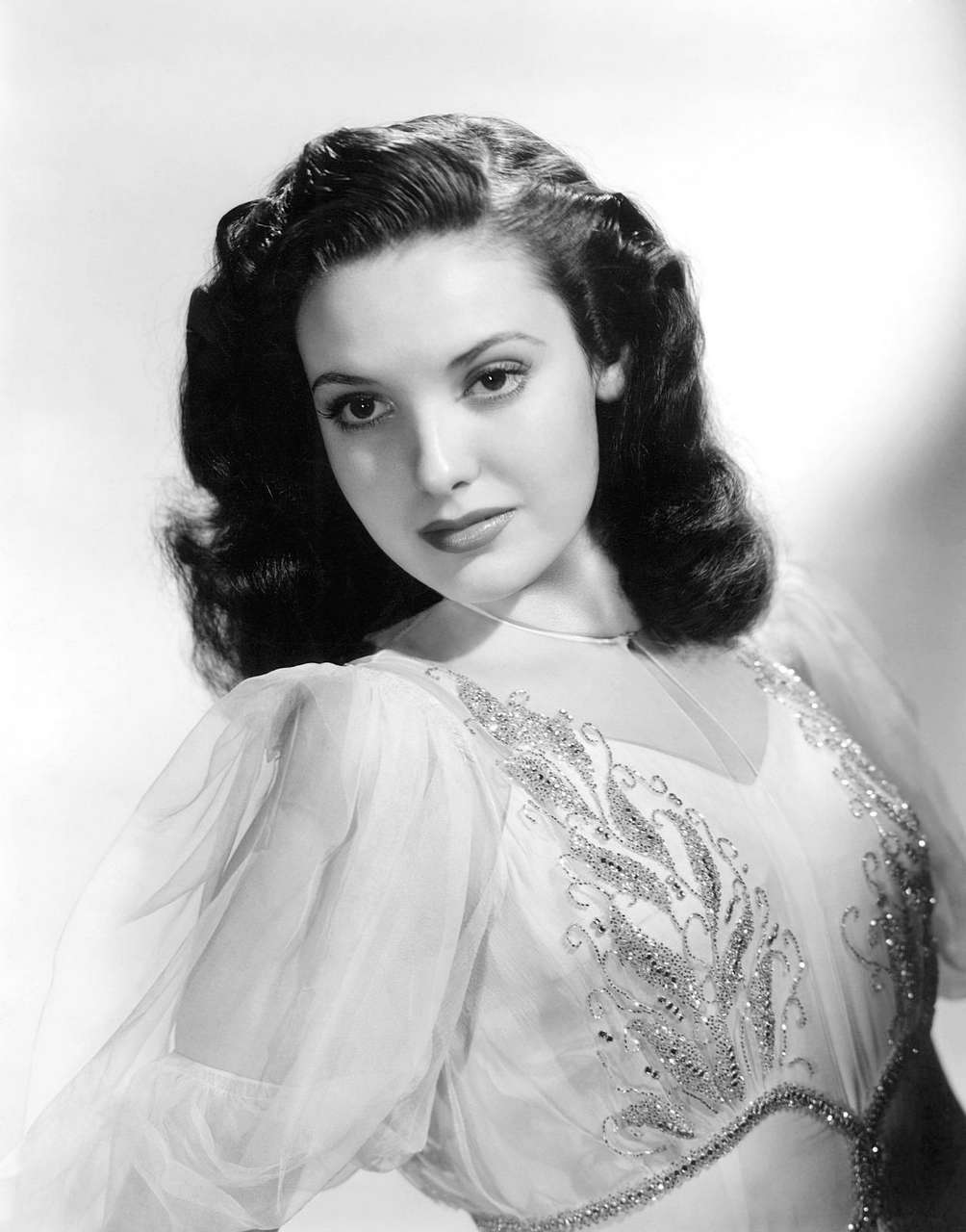 Linda Darnell 1940 Wearing A Gown By Travis Banton NSF