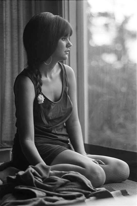 Linda Ronstadt Photographed By Henry Diltz 1968 NSF