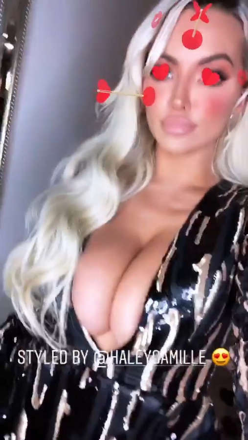 Lindsey Pelas NSFW