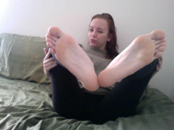 Lizzy Lamb Feet NSFW