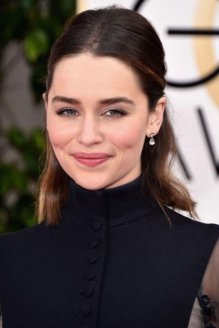 Love To Cuck Someone With Emilia Clarke NSFW