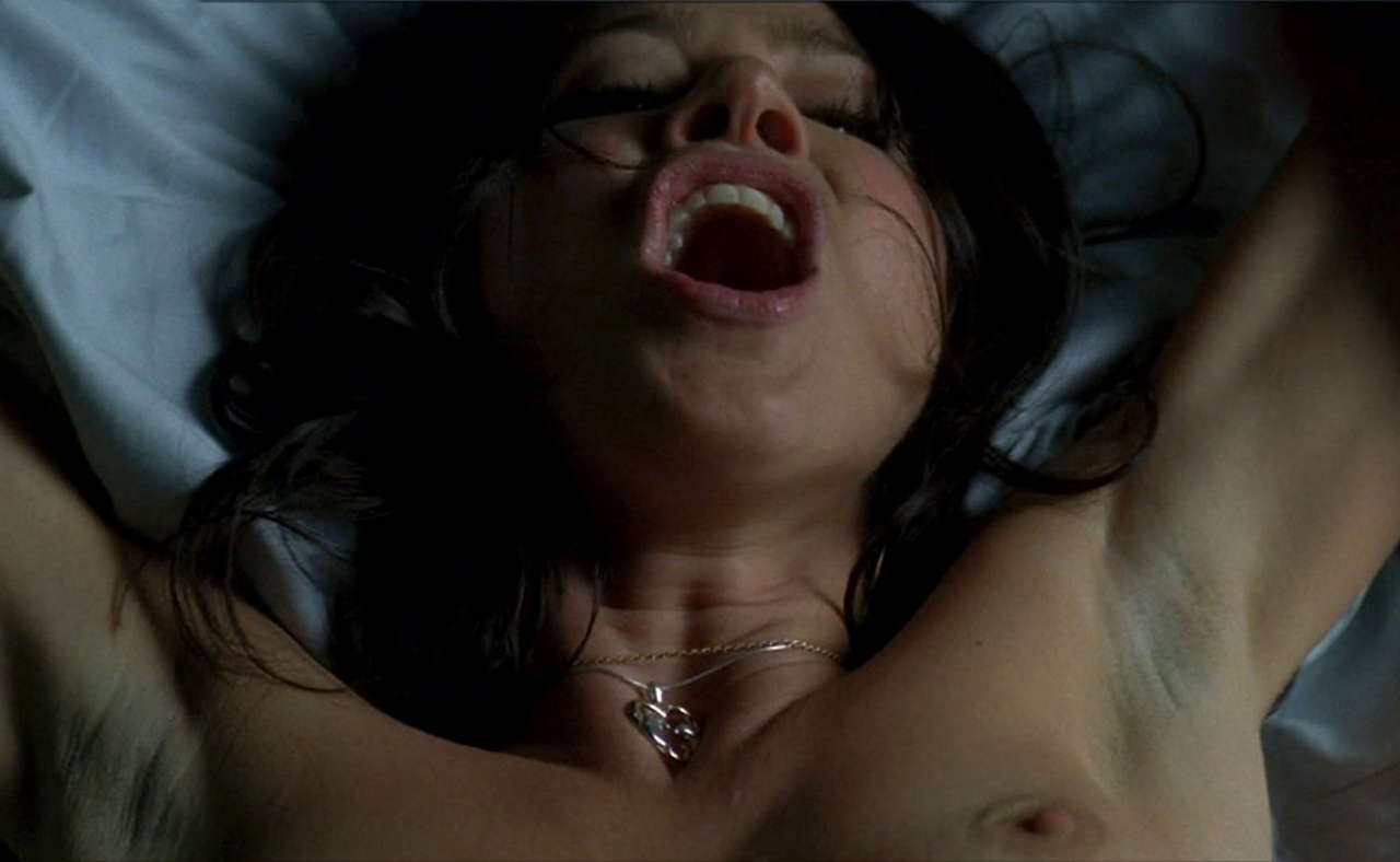 Lynn Collins True Blood NSFW