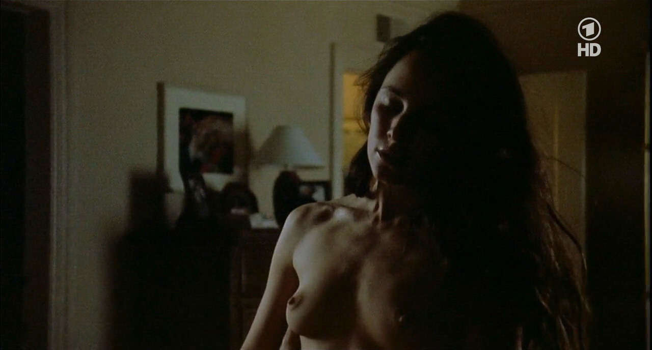 Madeleine Stowe NSFW