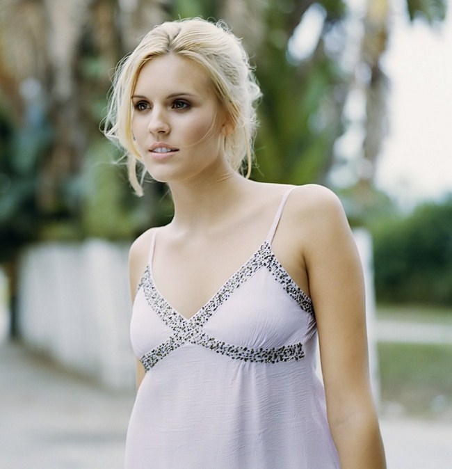 Maggie Grace NSFW