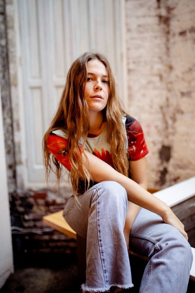 Maggie Rogers NSFW