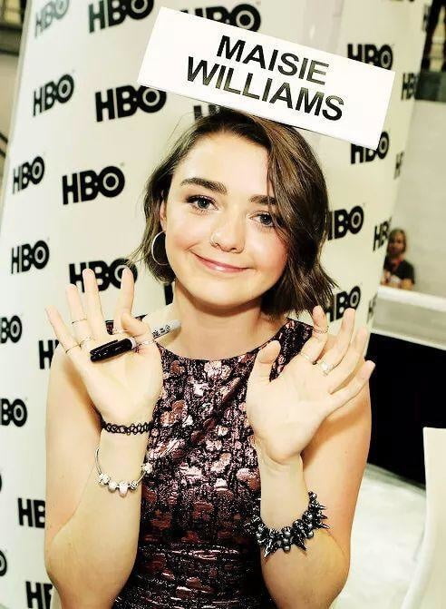 Maisie Williams Takeout Box