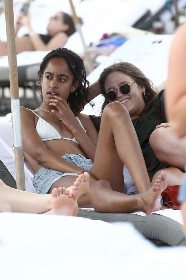 Malia Obama NSFW