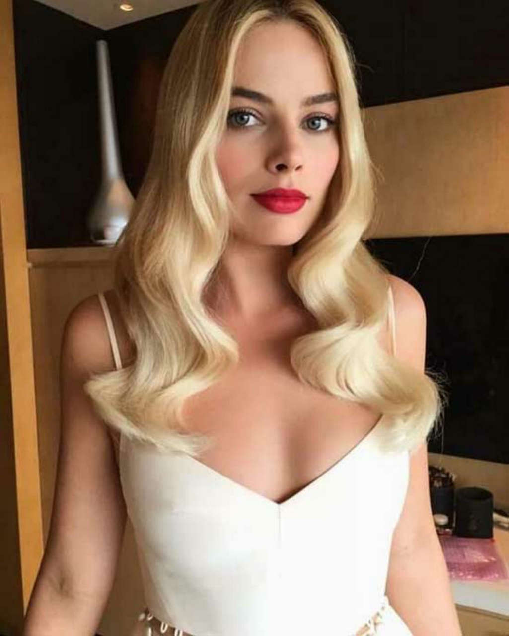 Margot Robbie NSFW