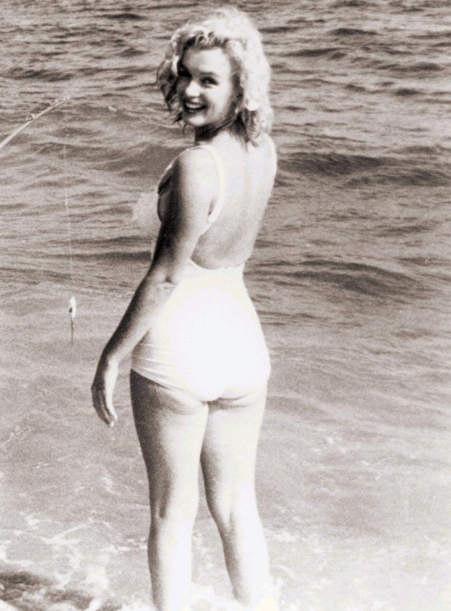 Marilyn Monroe Ass