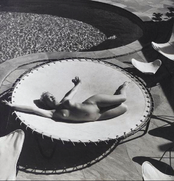 Marilyn Monroe In A Trampoline NSFW