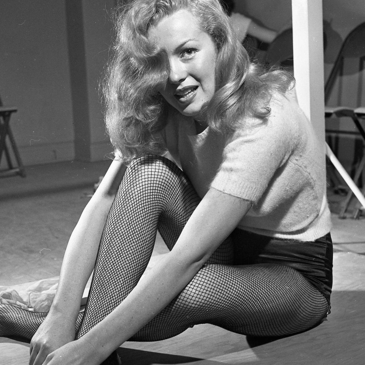 Marilyn Monroe Photographed By J R Eyerman During A Dance Lesson In 1949 NSF