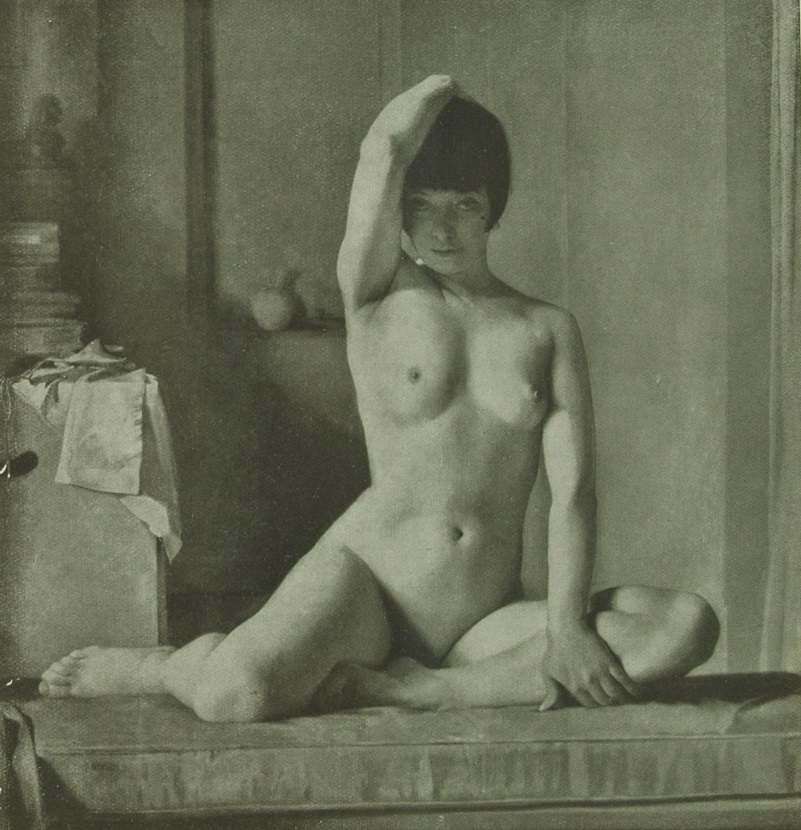 Marita Ross Photographed By Gerard Kelly 1931 NSF