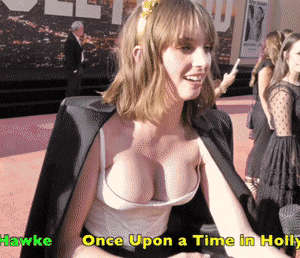 Maya Hawke Cleavage